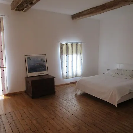 Duplex Avec Jardin Et Bord De Mer Casa vacanze Commes